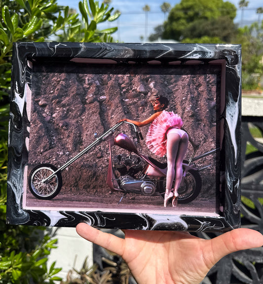 NEW! PAINTED LADY AMBER XXXX. 8X10 TRIPPY TRAY -4